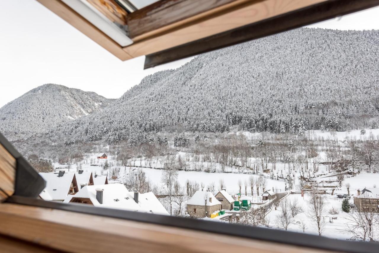 Hotel Snoe Colomers Salardu Exterior photo
